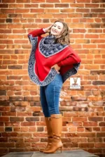 Alpaca Poncho with sleeves "Matilde" - Image 2